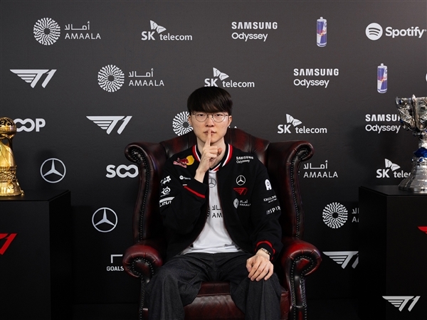 AI挑戰世界強LOL戰隊：T1答應與馬斯克Grok 5對戰！