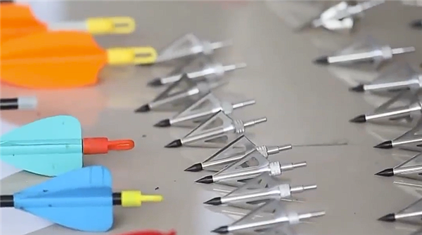 空投利刃、捕獸網(wǎng)！央視曝光改裝無人機狩獵案