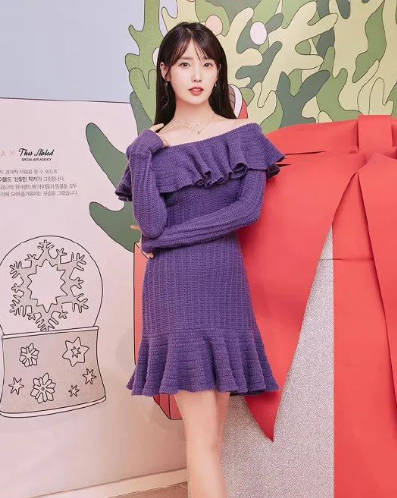 李知恩浪漫優雅的穿搭風格(李知恩冬季如何穿出簡約2025)