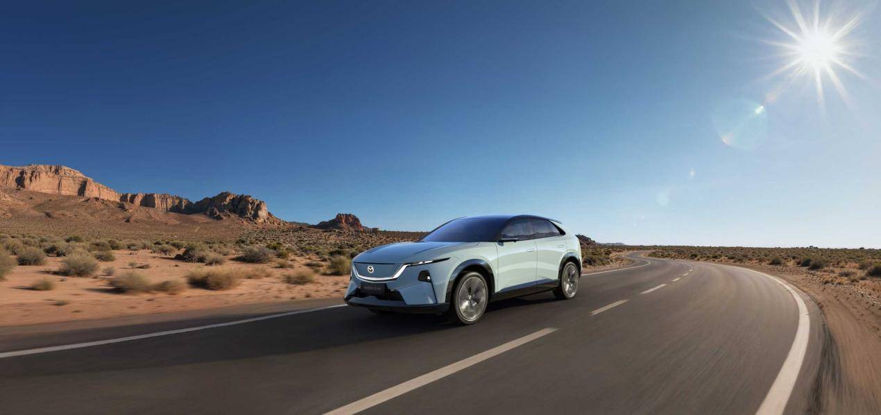 03 藍(lán)車動(dòng)態(tài)